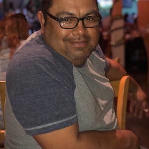 Meet your Posher, Alex